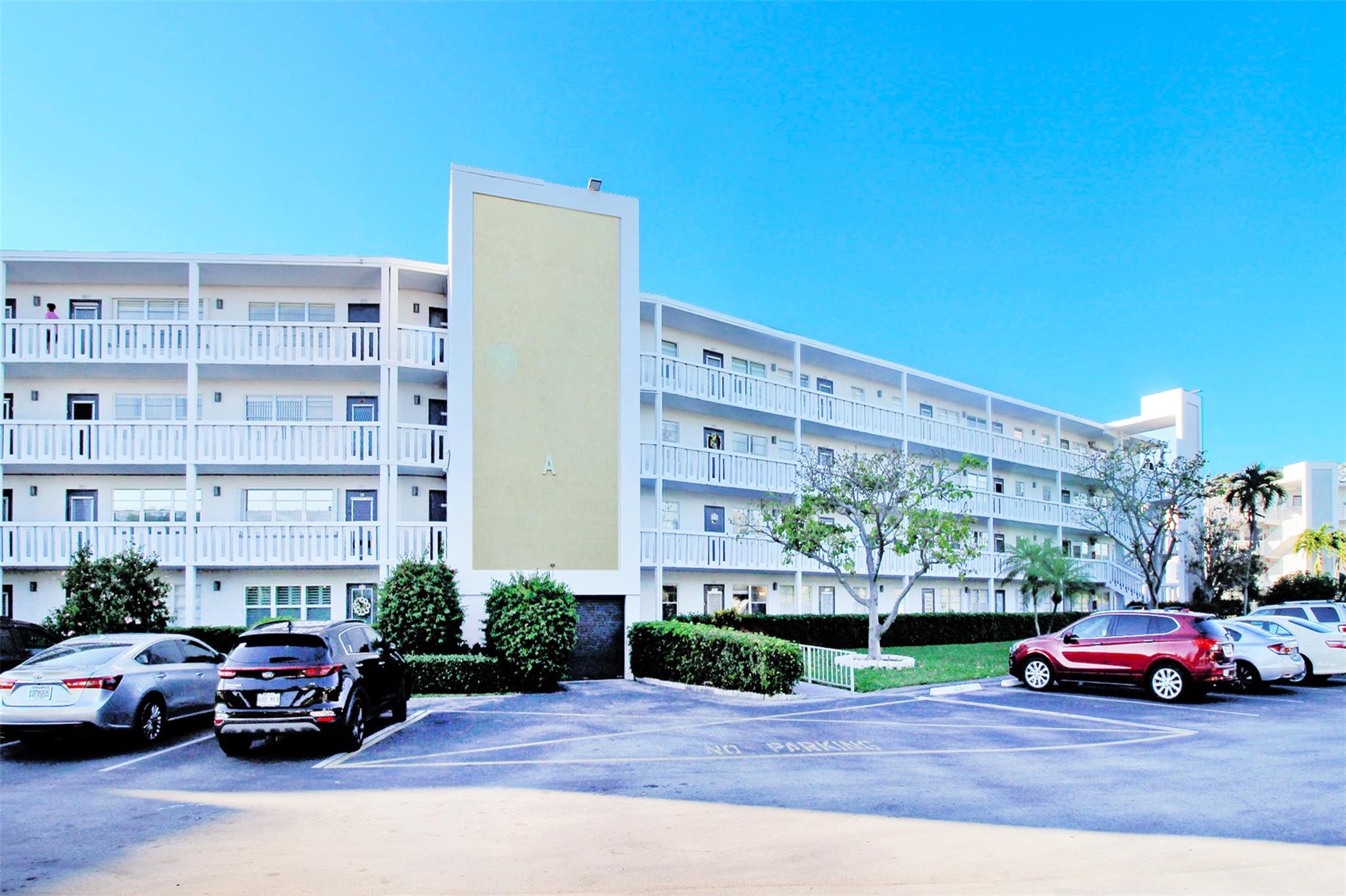 Century Village East - Residential