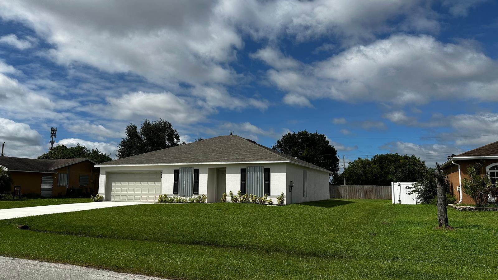 PORT ST LUCIE SECTION 27 - Residential