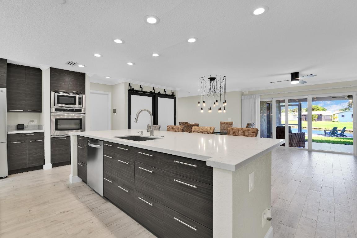 COCO WOOD LAKES SEC 1 - Residential