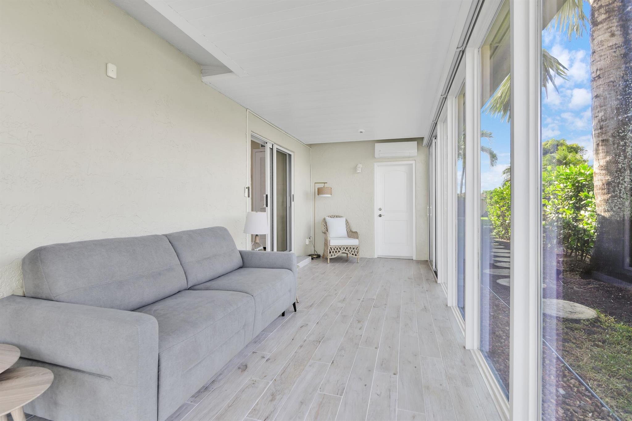 COCO WOOD LAKES SEC 1 - Residential