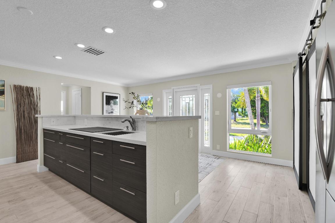 COCO WOOD LAKES SEC 1 - Residential