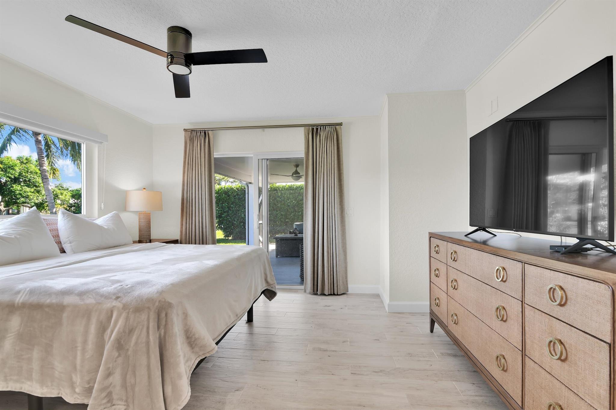 COCO WOOD LAKES SEC 1 - Residential