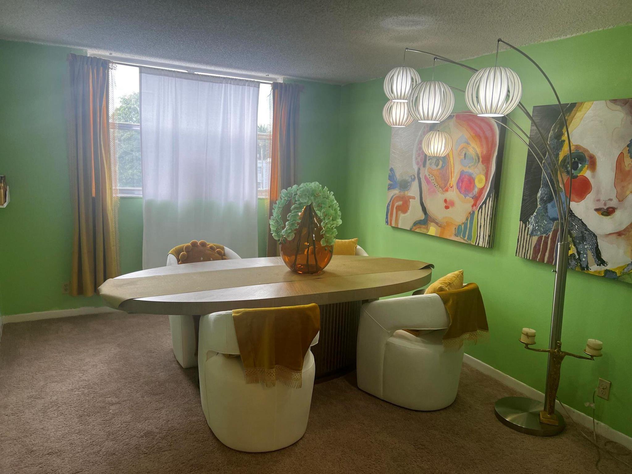 500 Executive Center Drive 3f