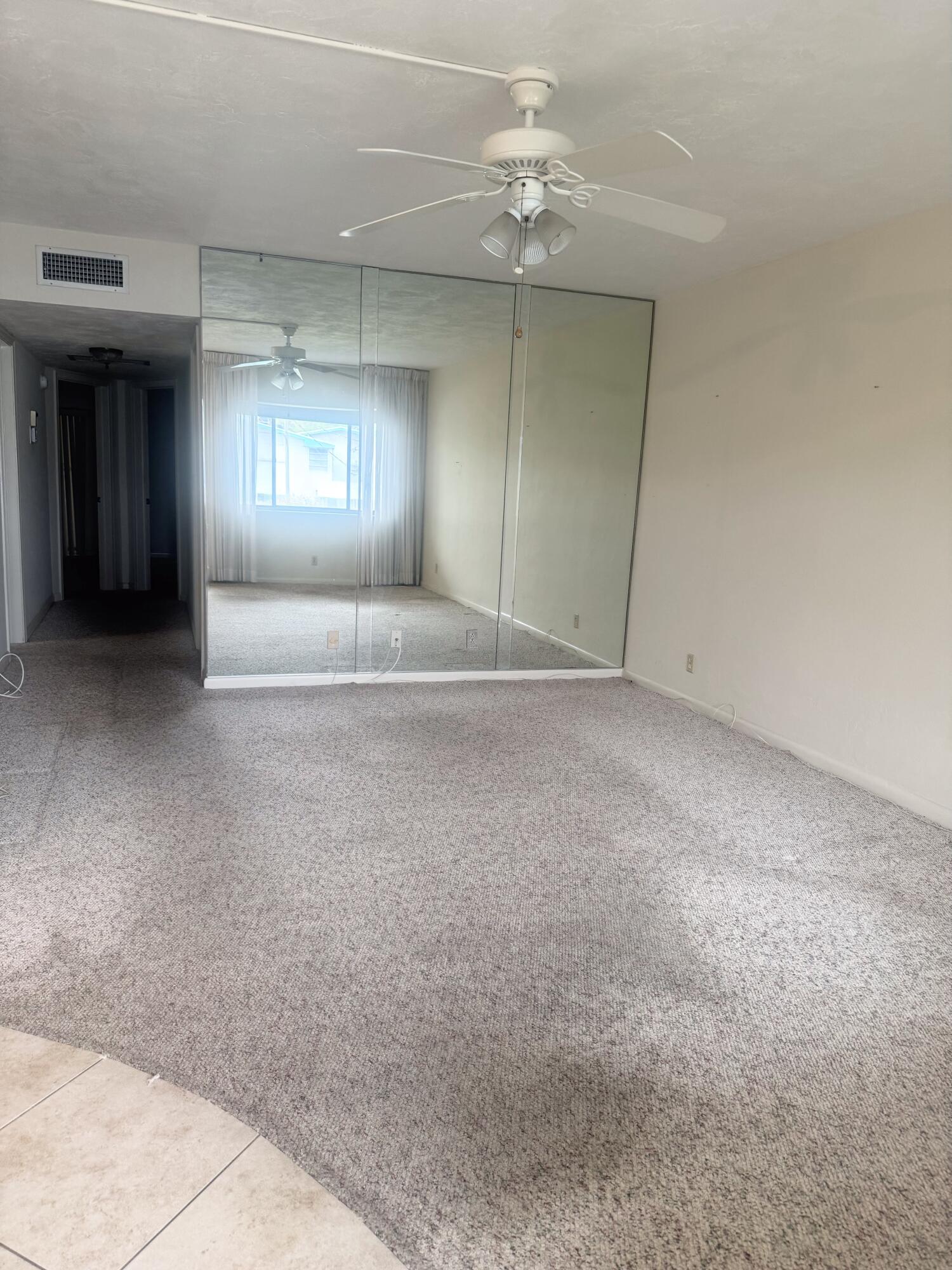 LAKESIDE POINT - Residential