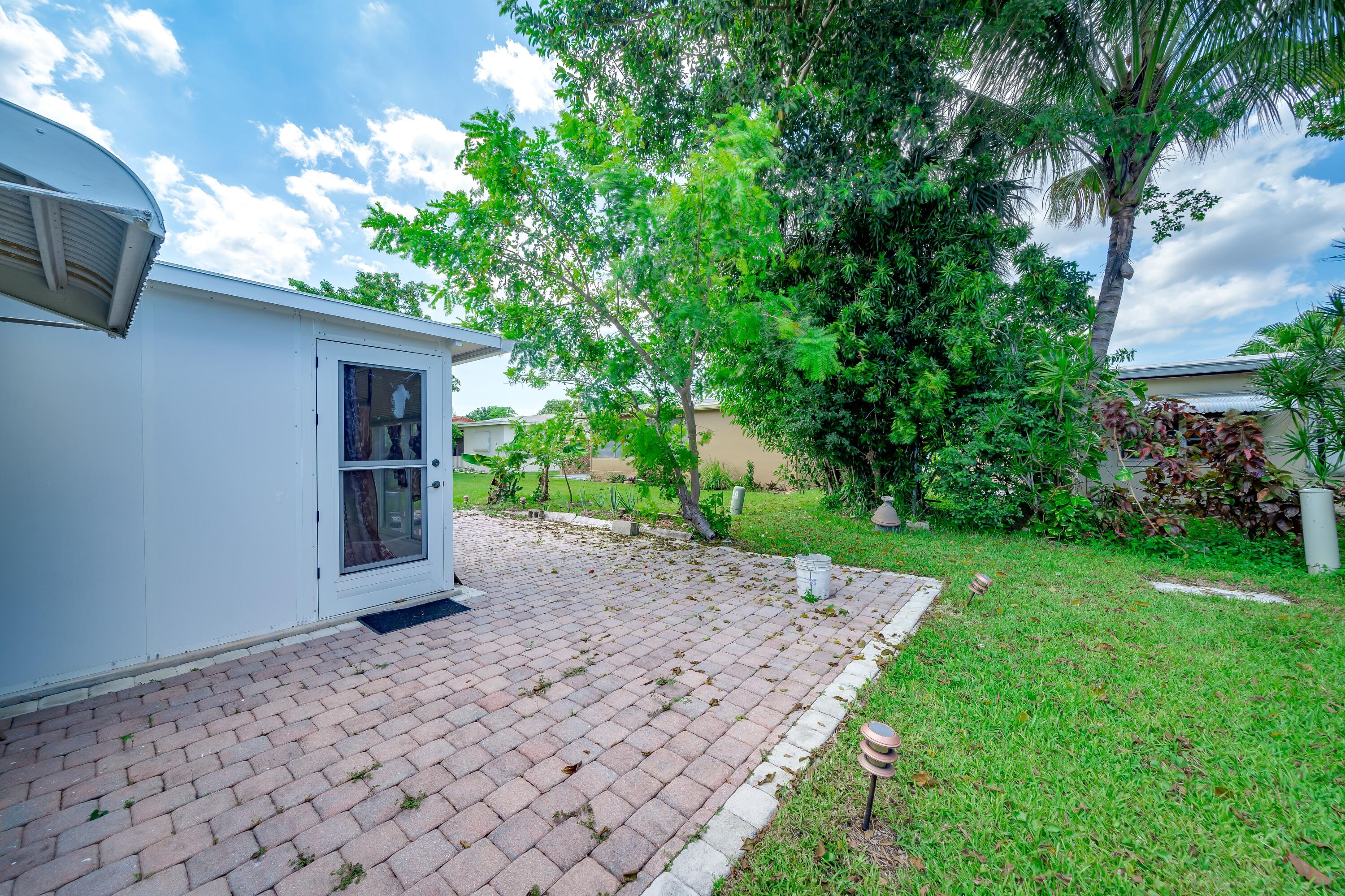 MAINLANDS OF TAMARAC LAKES - Residential
