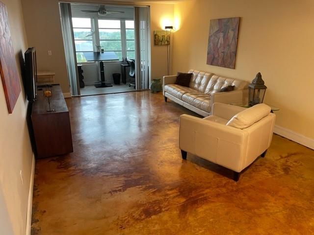 SOMERSET - Residential