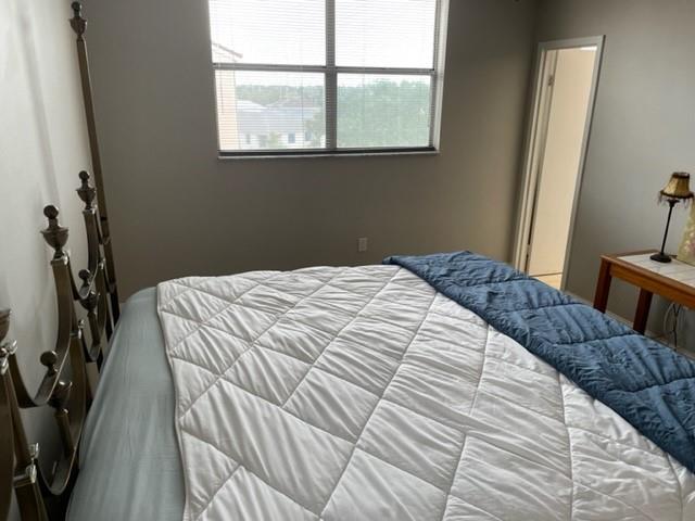 SOMERSET - Residential