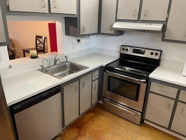 SOMERSET - Residential