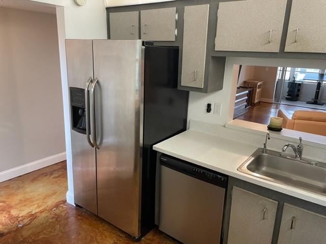 SOMERSET - Residential