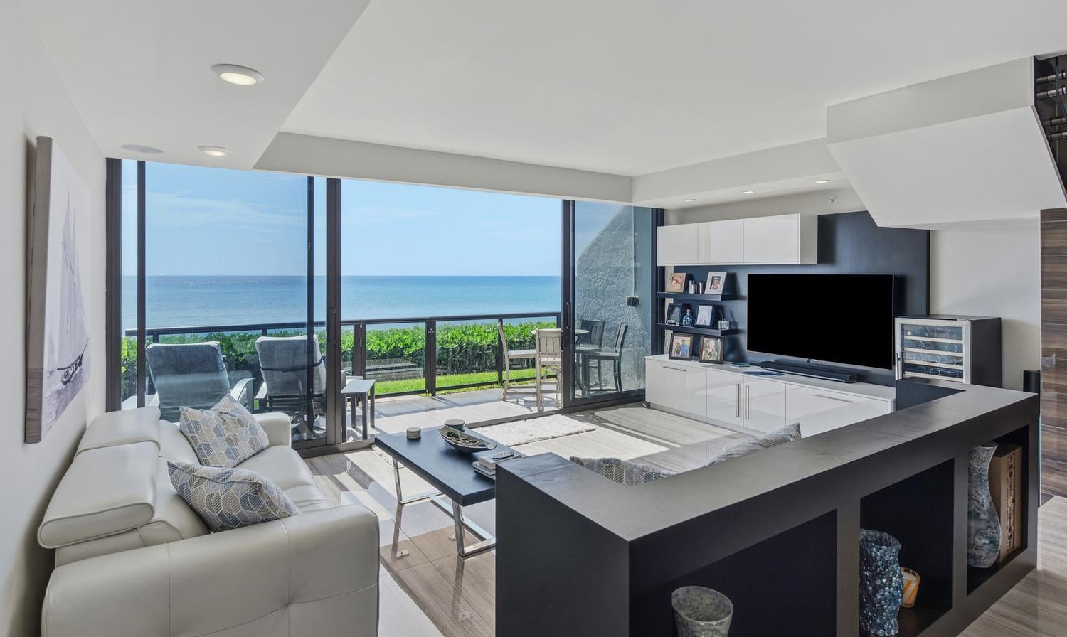 3115 S OCEAN Boulevard 103