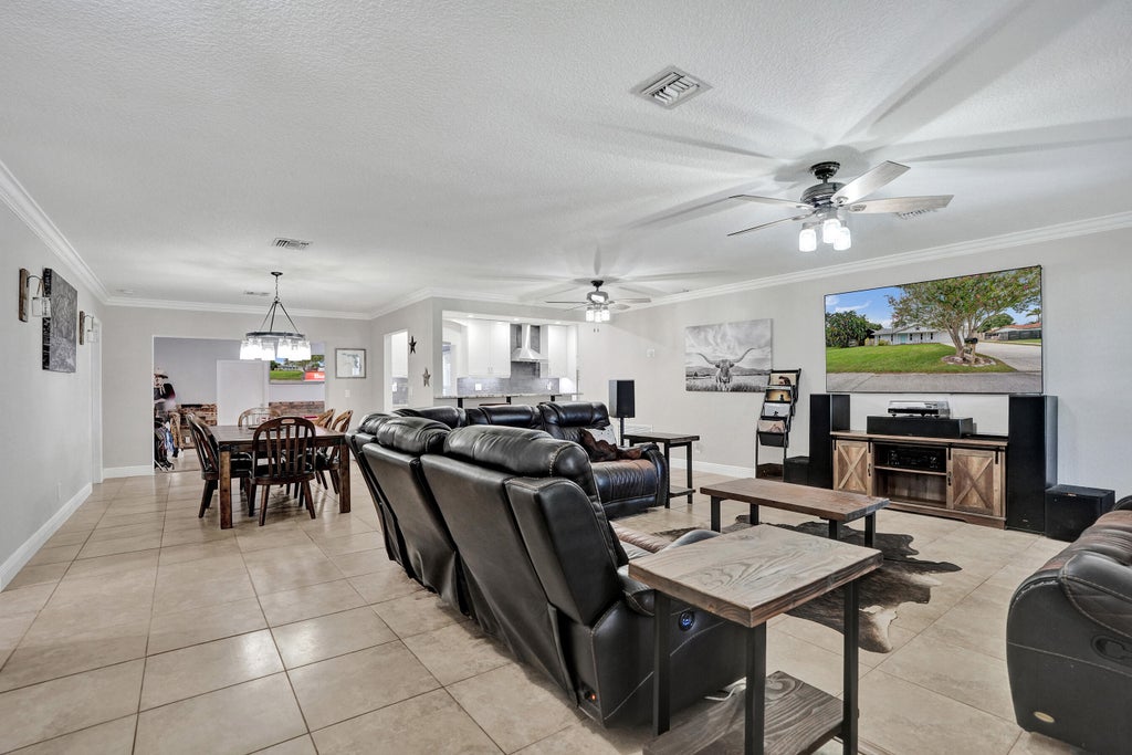 Photo of 4321 SW 73RD Terrace, Davie, FL 33314 (MLS # B26067643)