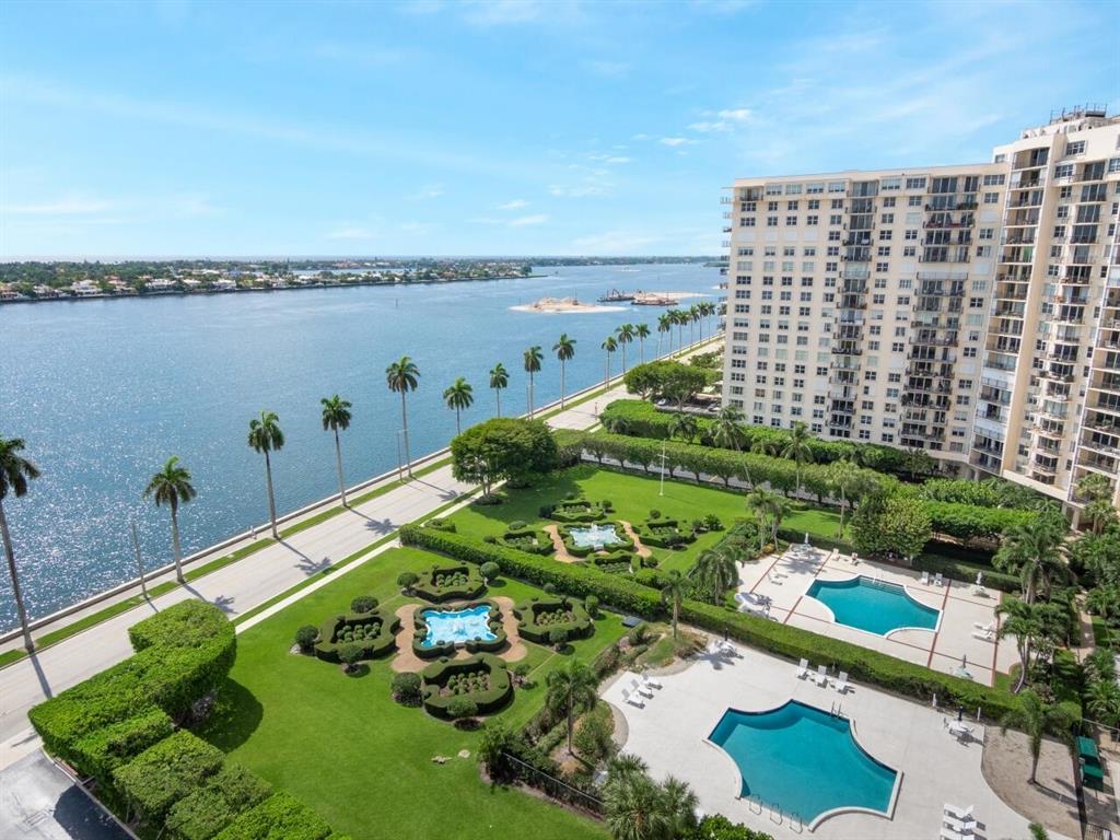 RAPALLO CONDO - Residential