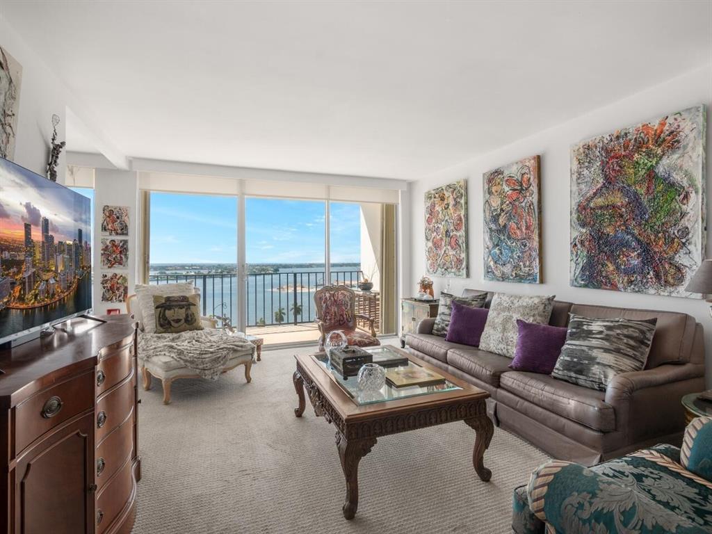 RAPALLO CONDO - Residential