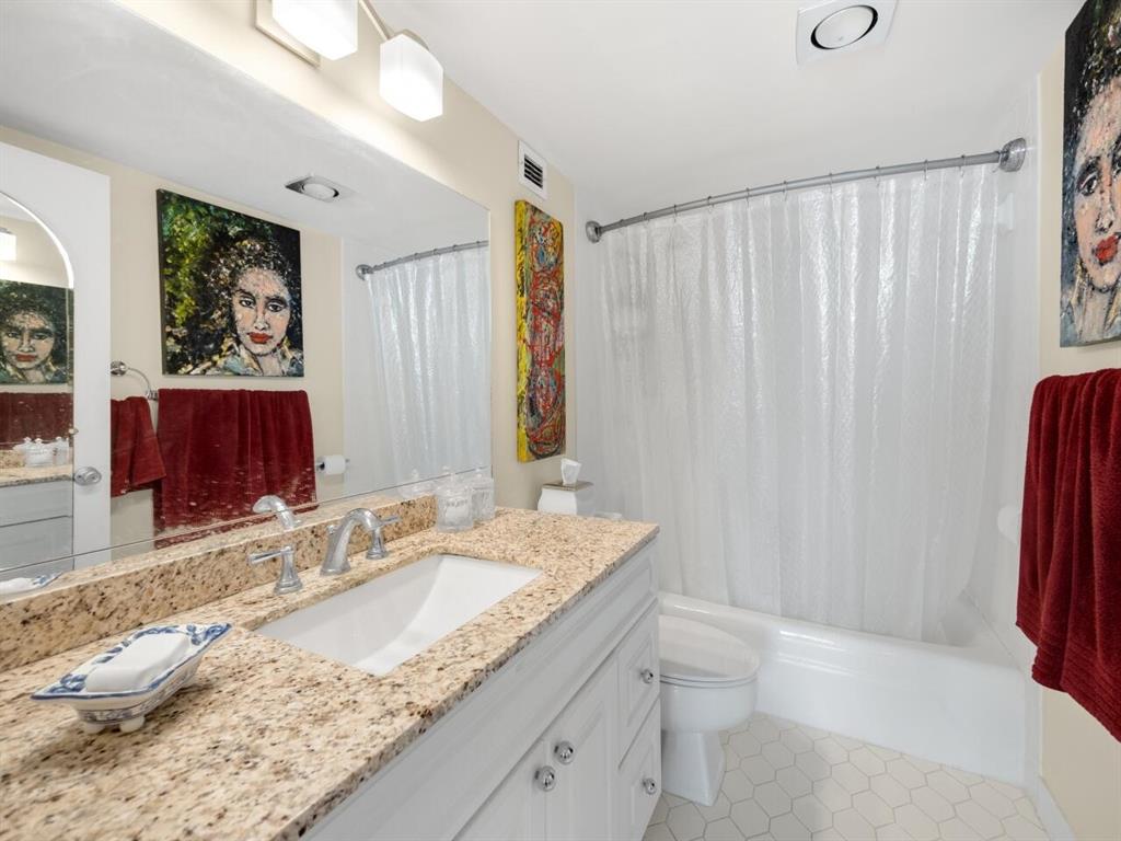 RAPALLO CONDO - Residential