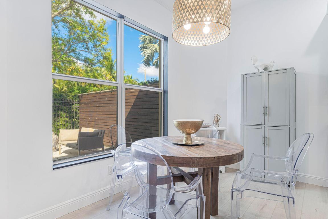 GOLF AND TENNIS VILLAGE PH 3 - Residential Lease