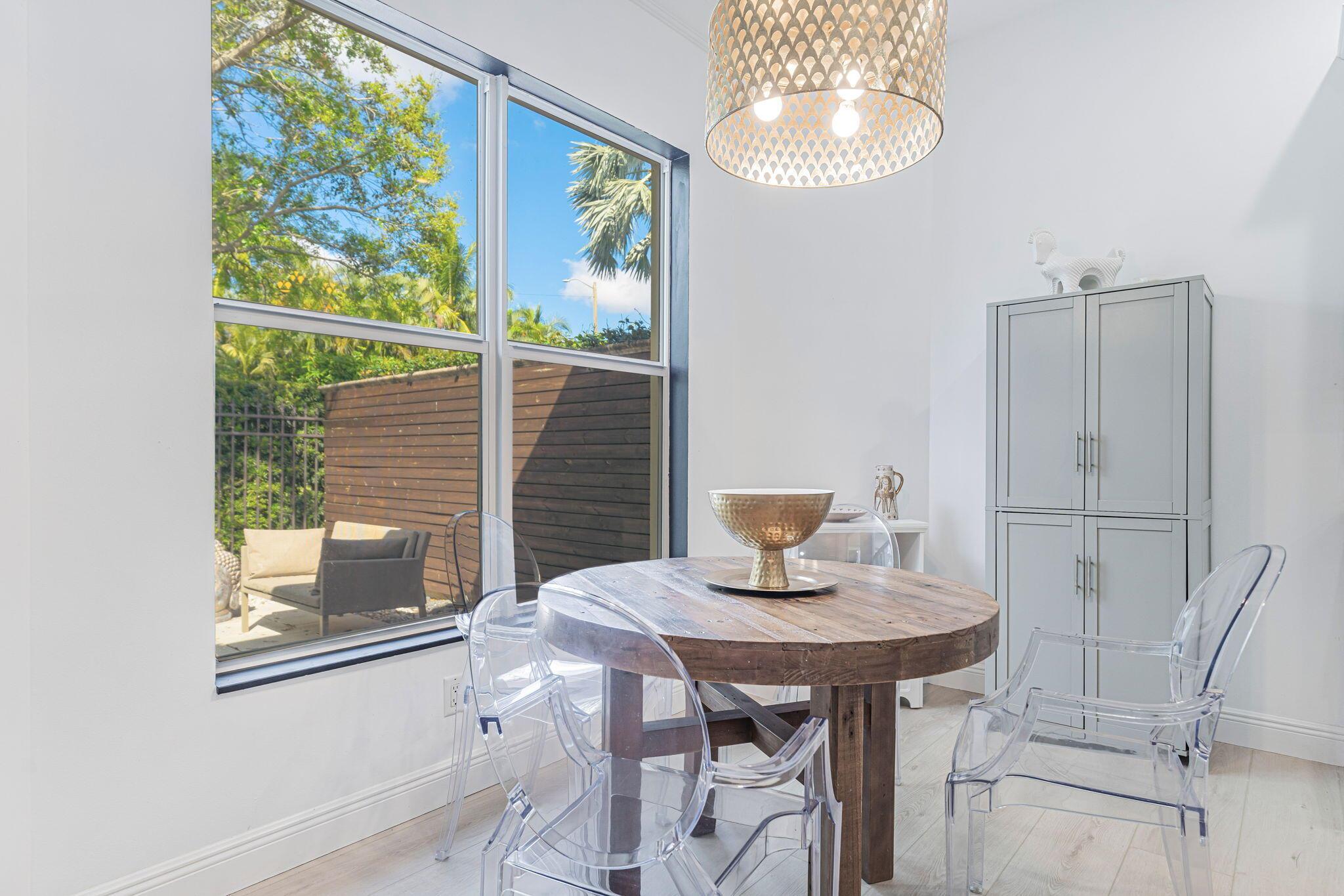 GOLF AND TENNIS VILLAGE P - Residential Lease