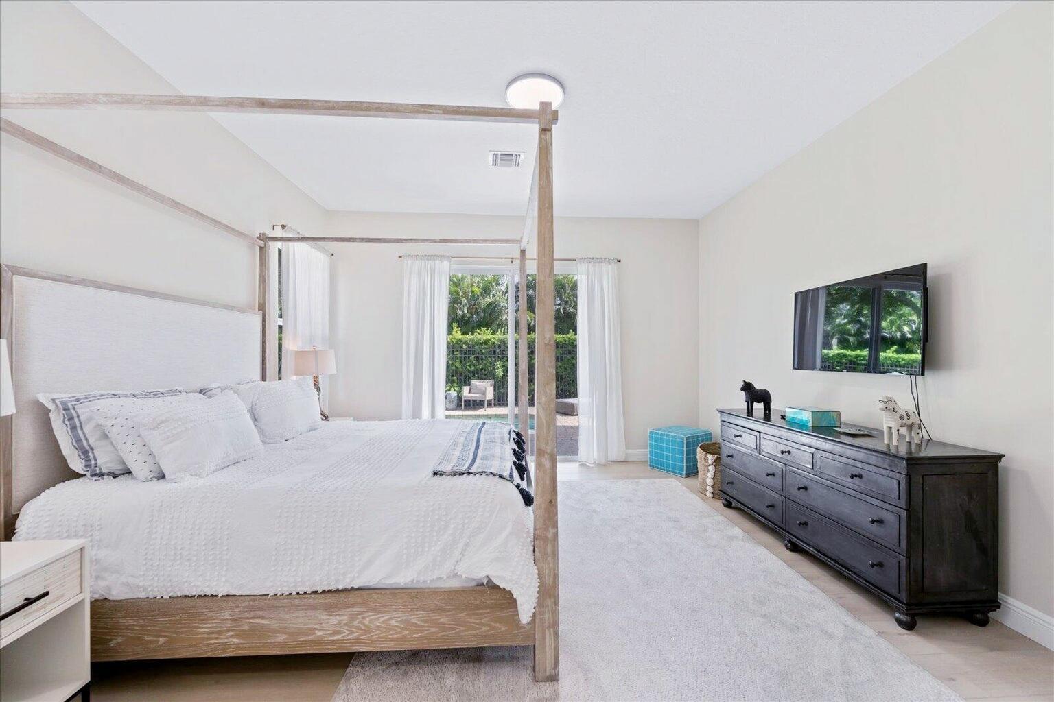 GOLF AND TENNIS VILLAGE P - Residential Lease