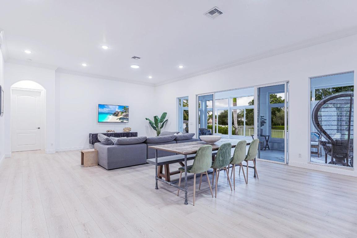 GOLF AND TENNIS VILLAGE PH 3 - Residential Lease