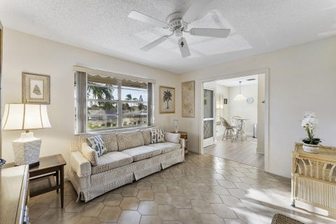 Tiny photo for 1050 Citrus Way #202, Delray Beach, FL 33445 (MLS # B26088078)
