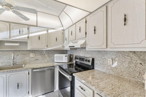 Tiny photo for 1050 Citrus Way #202, Delray Beach, FL 33445 (MLS # B26088078)