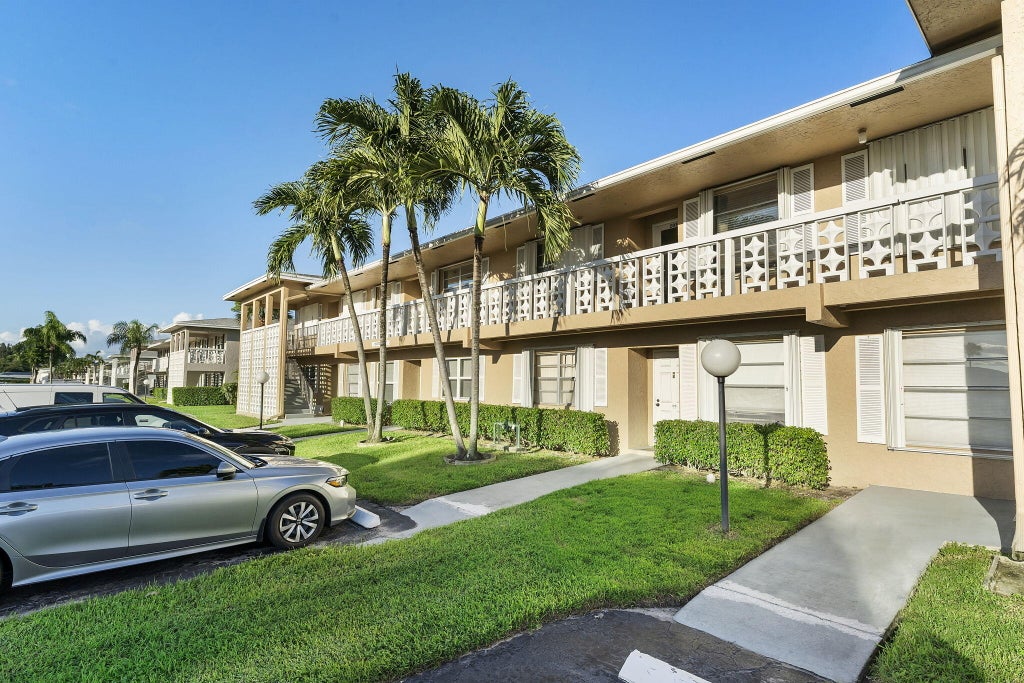 Photo of 1050 Citrus Way #202, Delray Beach, FL 33445 (MLS # B26088078)