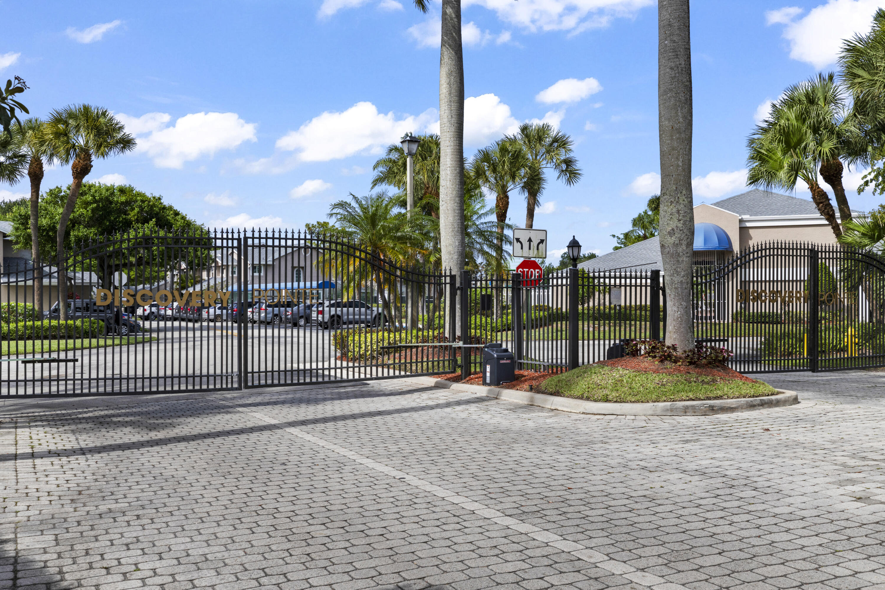 Discovery Pointe - Residential