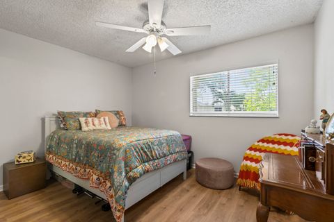 Tiny photo for 2030 Discovery Circle E, Deerfield Beach, FL 33442 (MLS # B26025803)