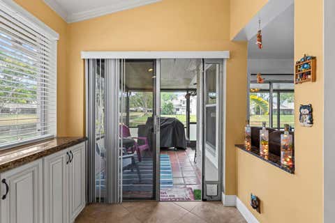 Tiny photo for 2030 Discovery Circle E, Deerfield Beach, FL 33442 (MLS # B26025803)