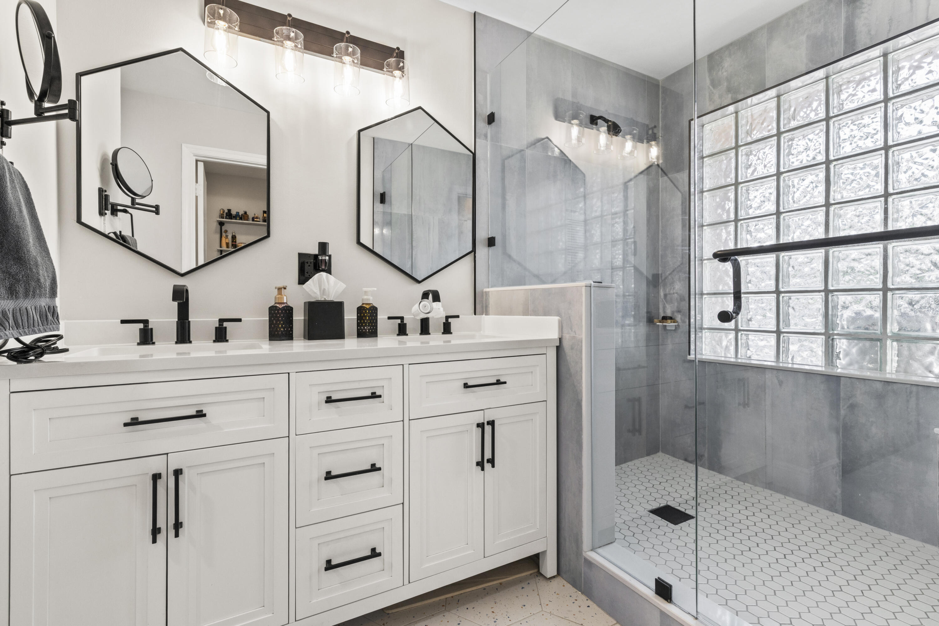 Discovery Pointe - Residential