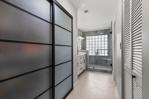 Tiny photo for 2030 Discovery Circle E, Deerfield Beach, FL 33442 (MLS # B26025803)