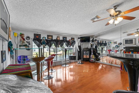 Tiny photo for 2030 Discovery Circle E, Deerfield Beach, FL 33442 (MLS # B26025803)