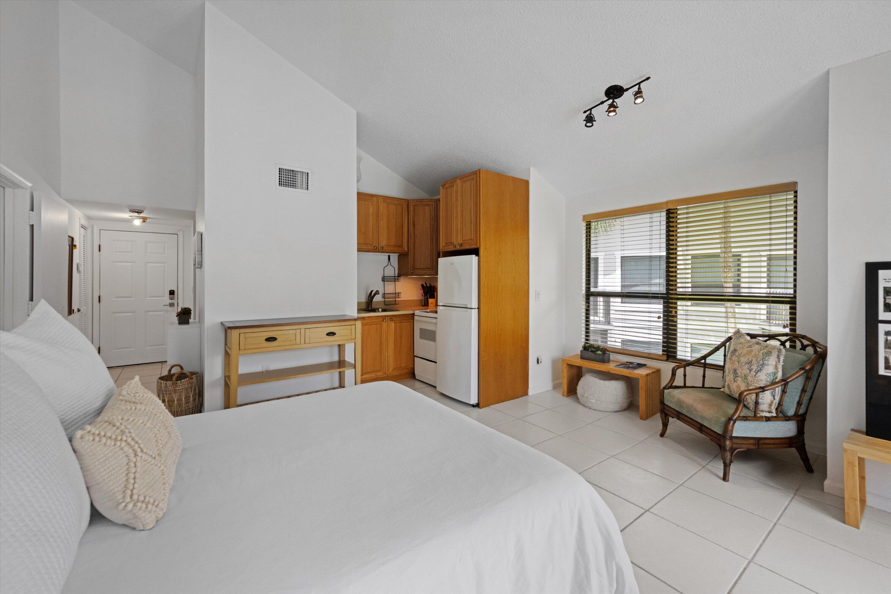 Properties 11863 Wimbledon Circle 532