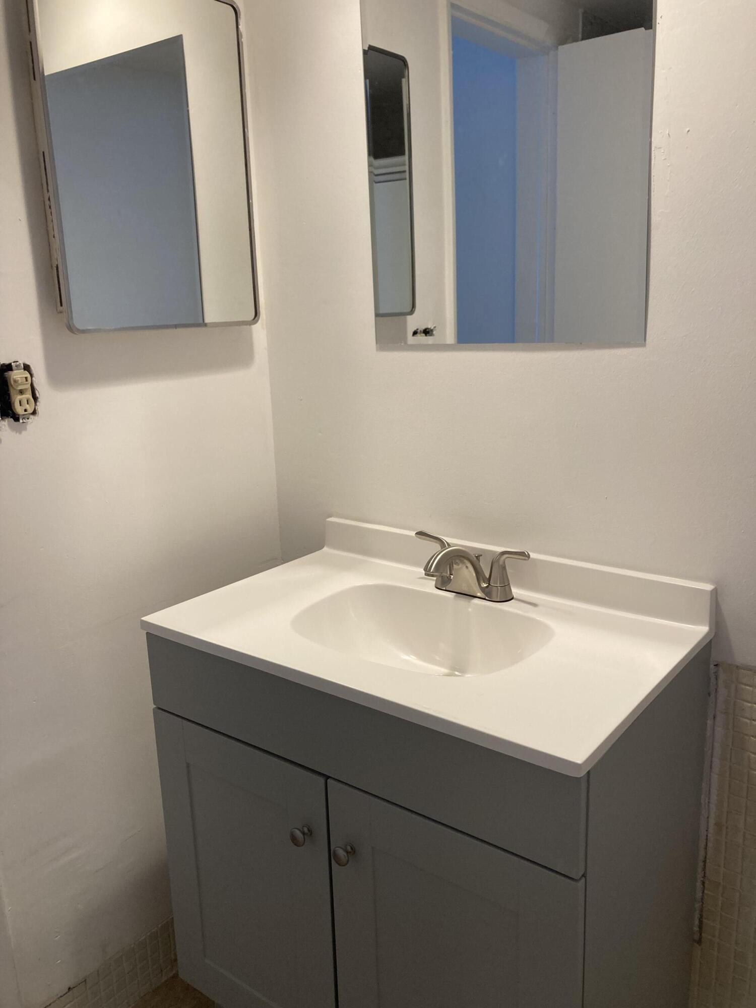 OCEAN SUMMIT CONDO - Residential Lease