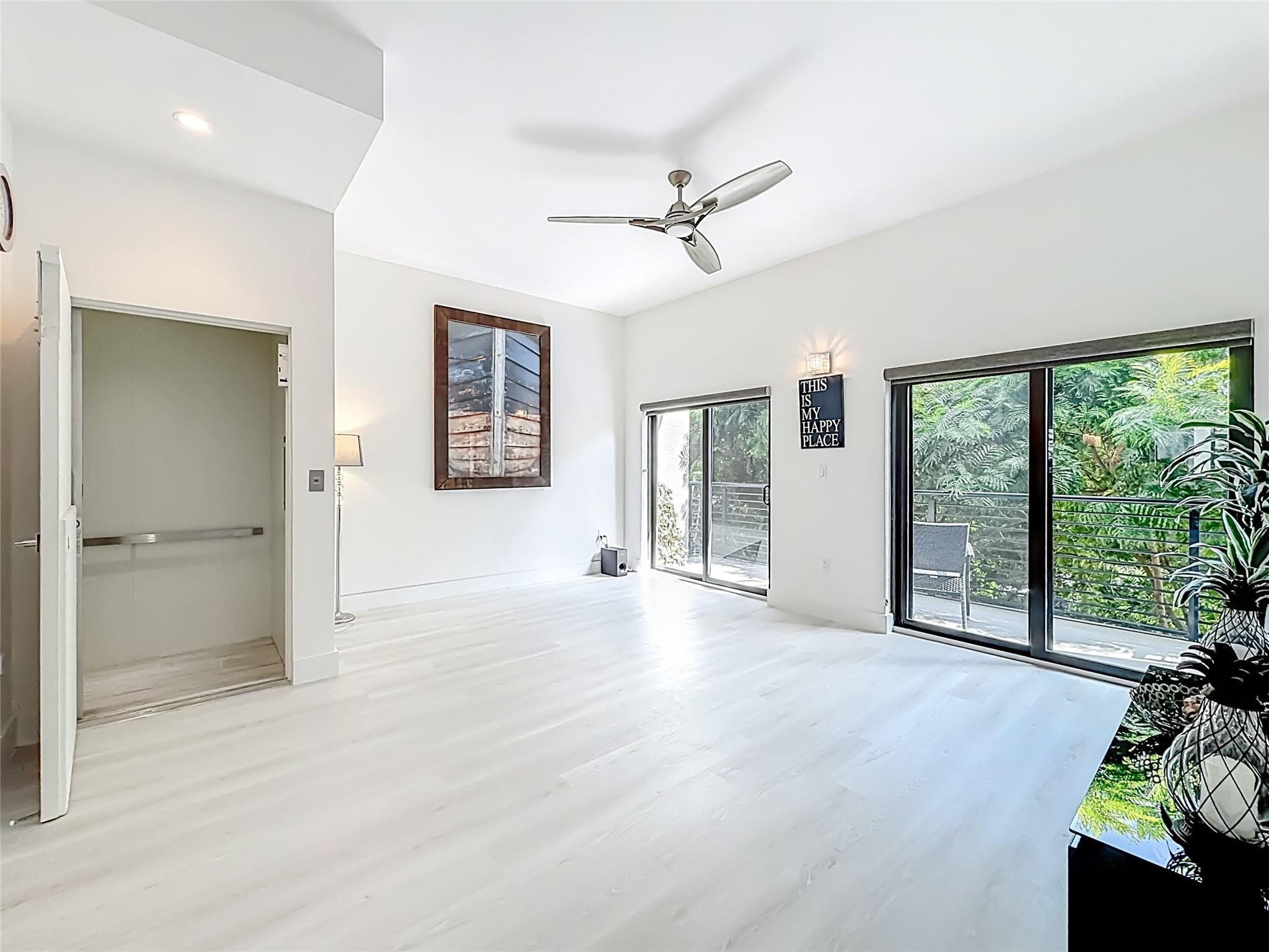 KOI RESIDENCES - Residential