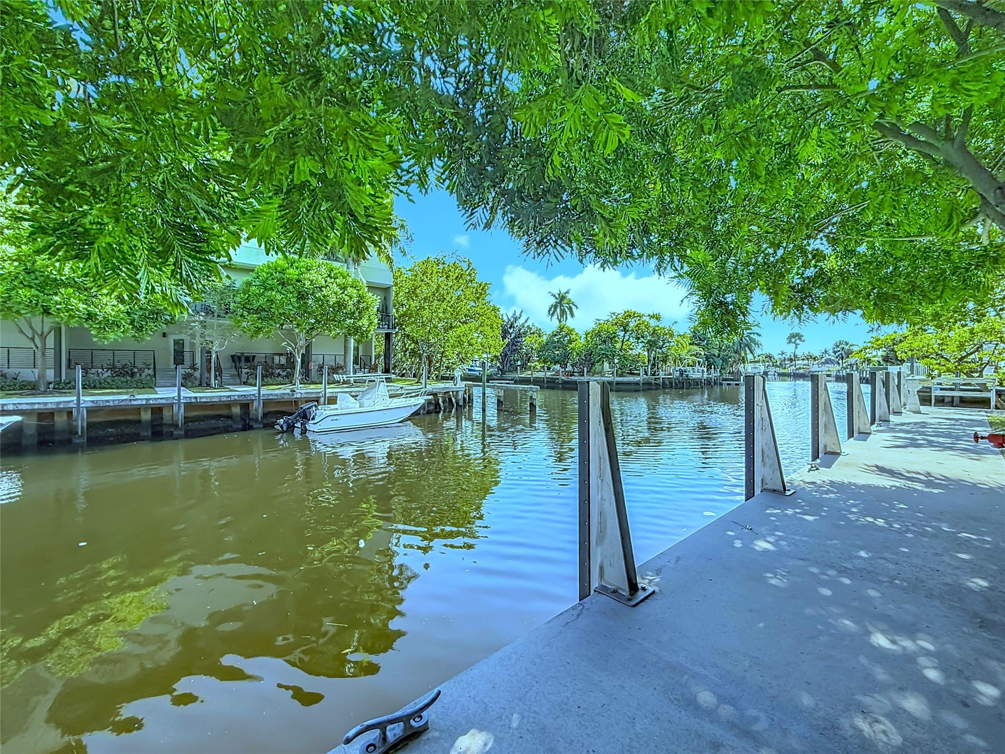 KOI RESIDENCES - Residential