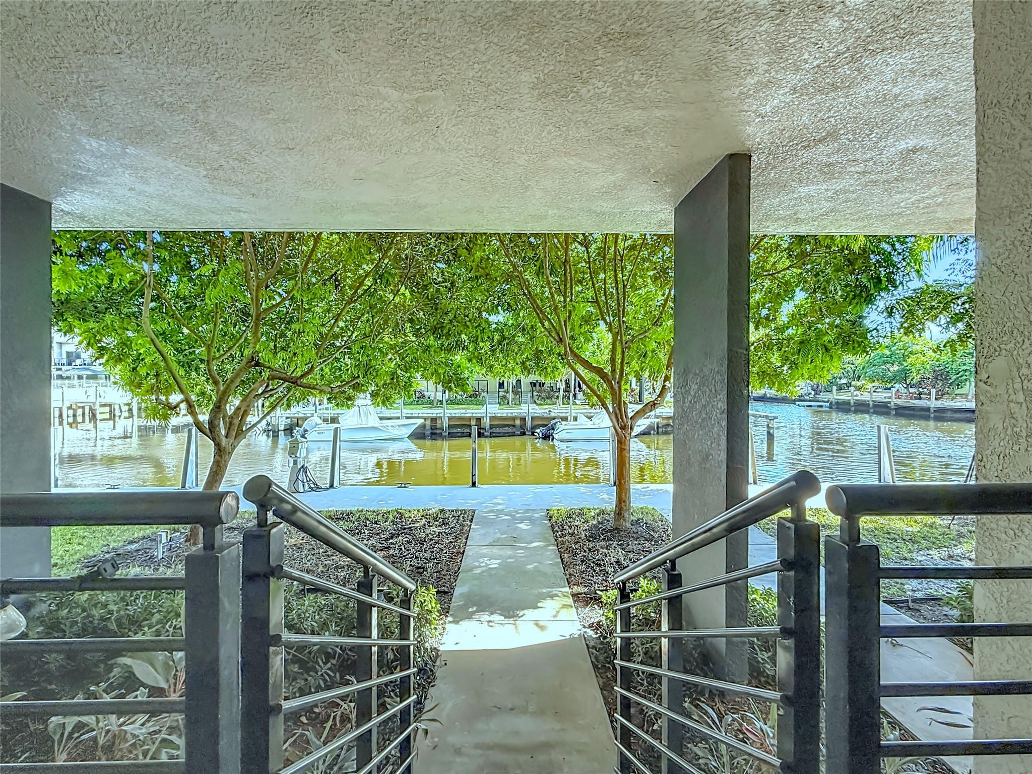 KOI RESIDENCES - Residential