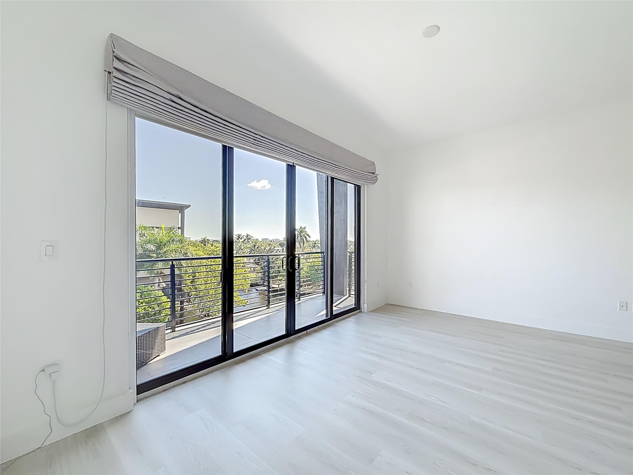 KOI RESIDENCES - Residential