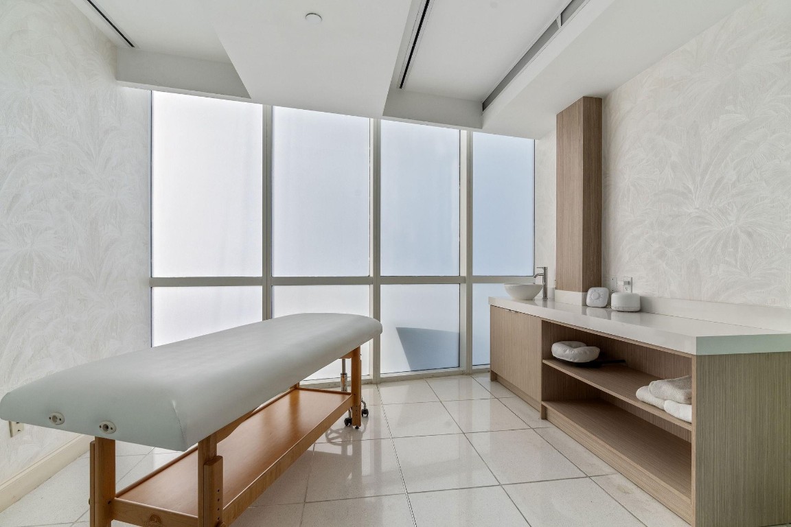 Trump Palace Condo - Residential