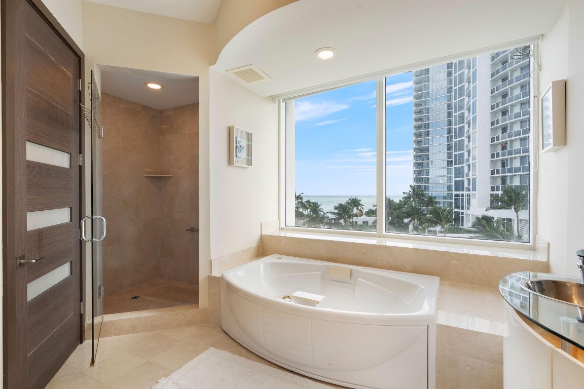 Trump Palace Condo - Residential