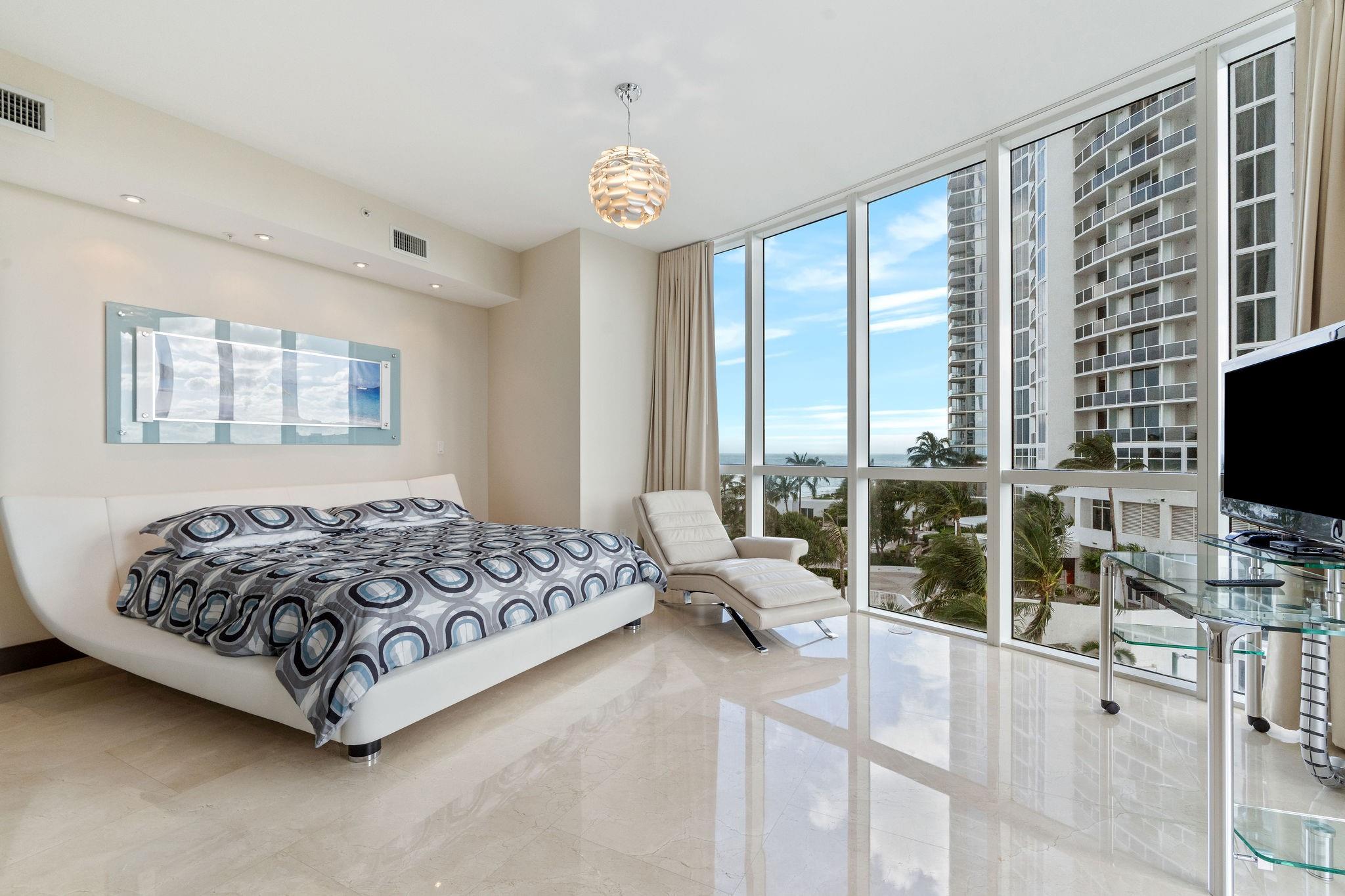Trump Palace Condo - Residential