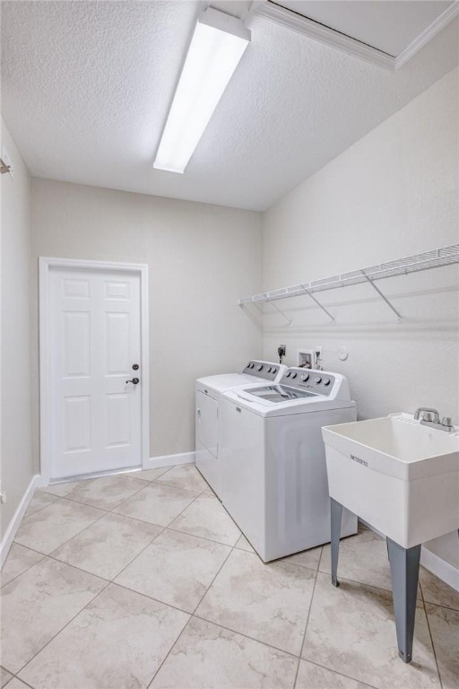 Royal Griffin 172-29 B - Residential