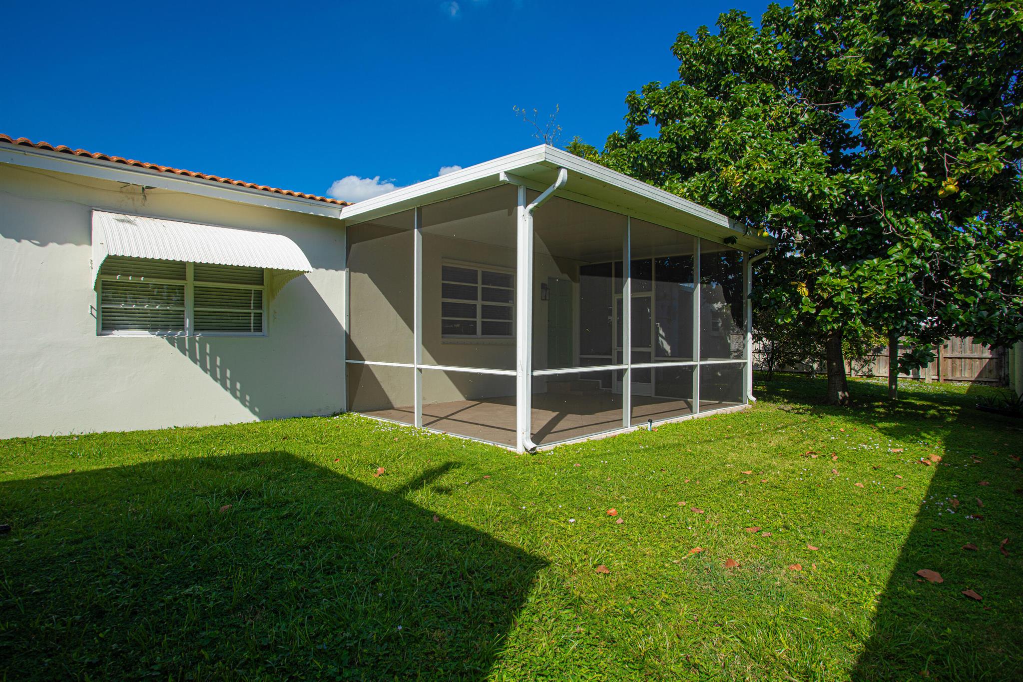 ALHAMBRA PARK - Residential