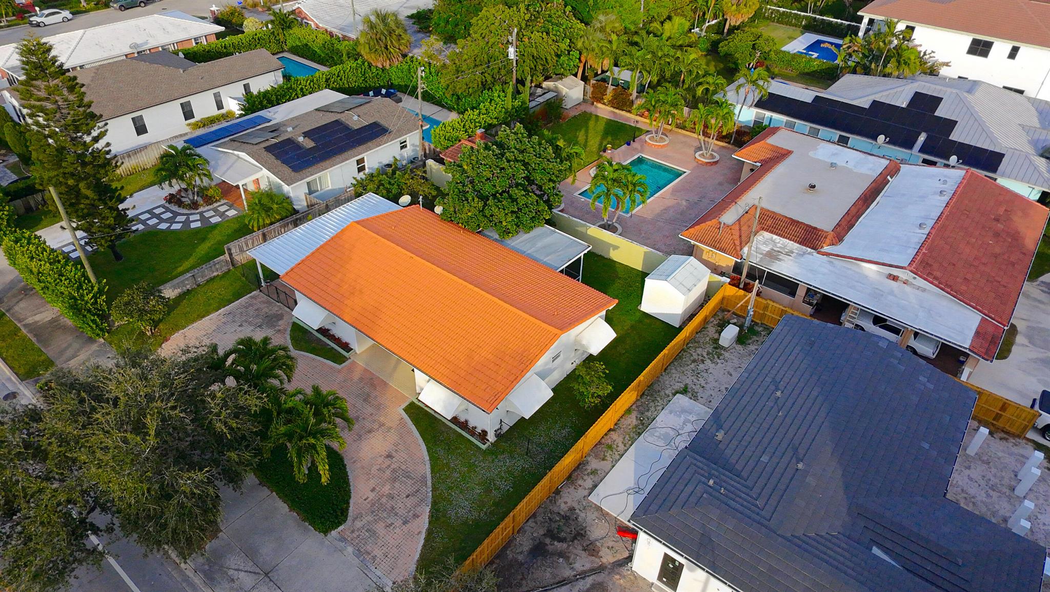 ALHAMBRA PARK - Residential