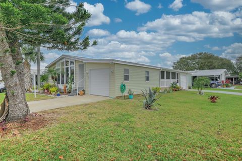 A home in Barefoot Bay