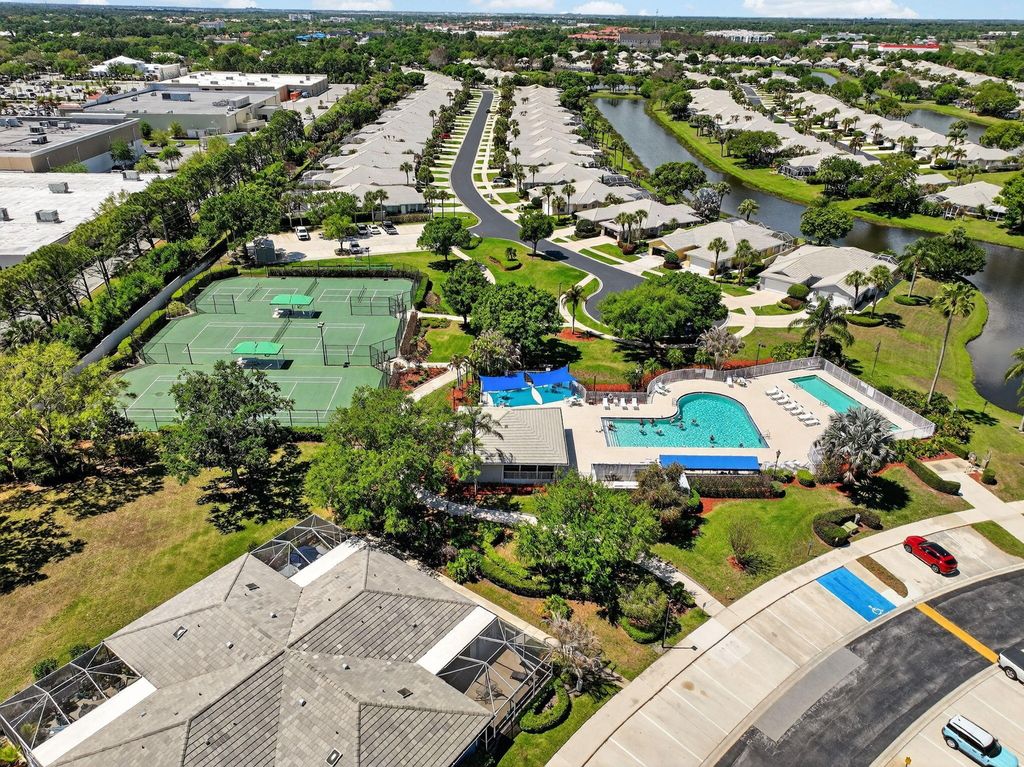 Photo of 1242 NW Sun Terrace Circle #12c, Port Saint Lucie, FL 34986 (MLS # B26008938)