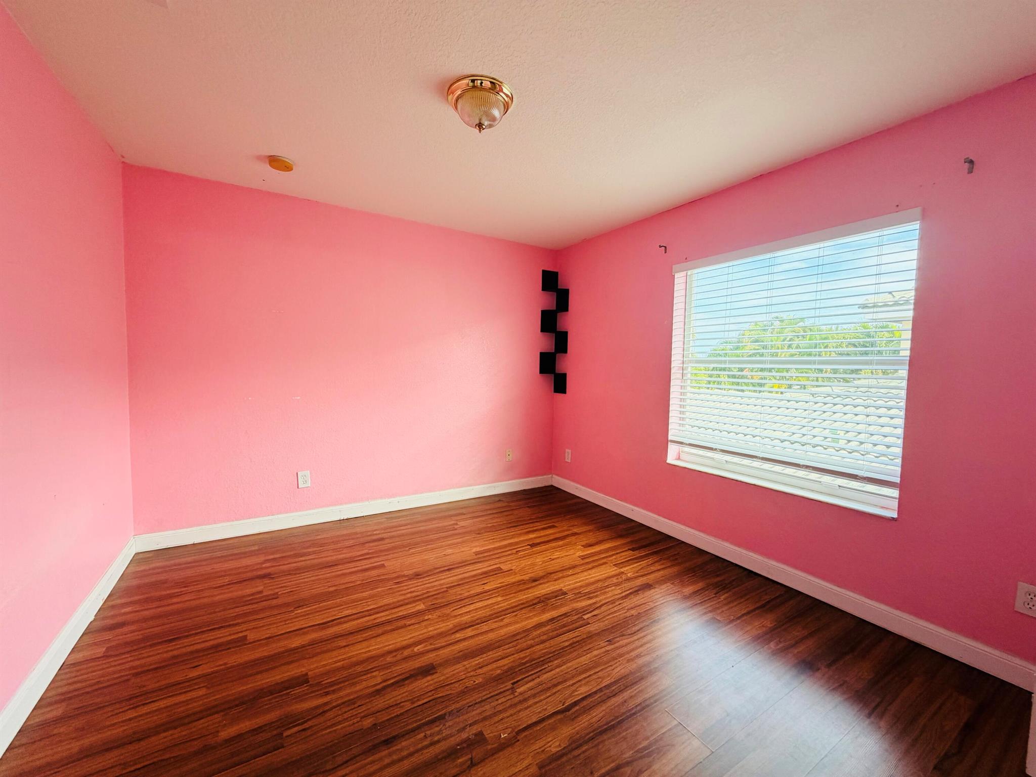 RENAISSANCE SEC 8 - Residential Lease