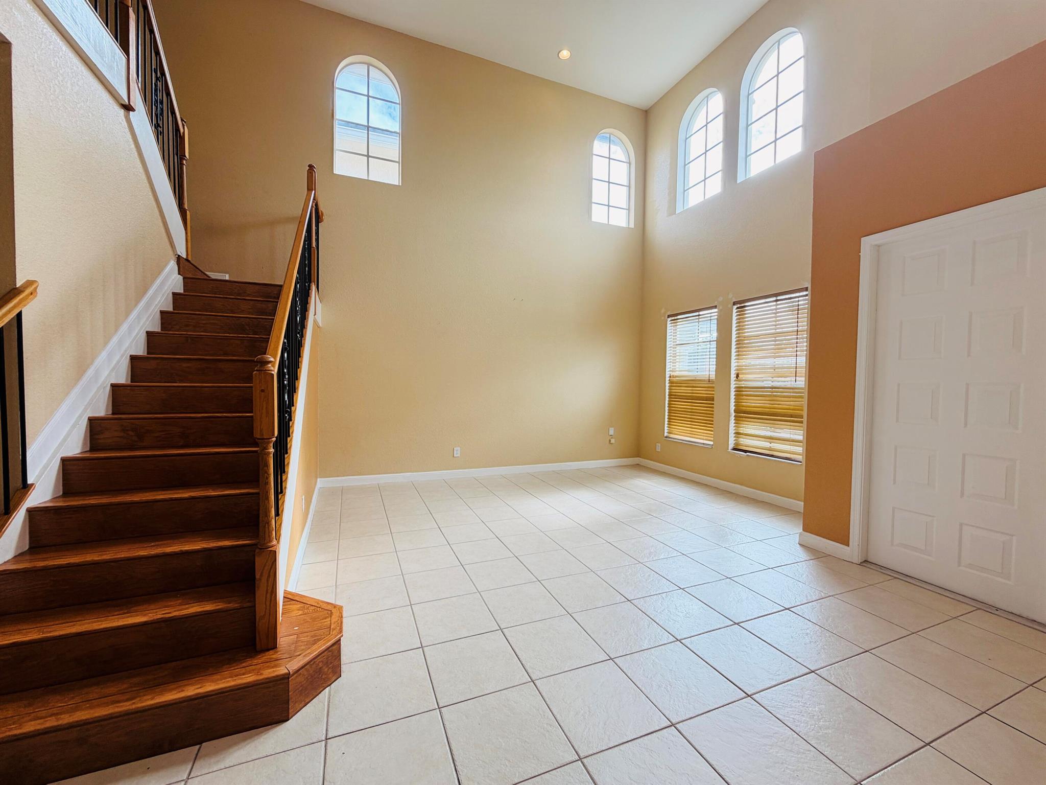 RENAISSANCE SEC 8 - Residential Lease