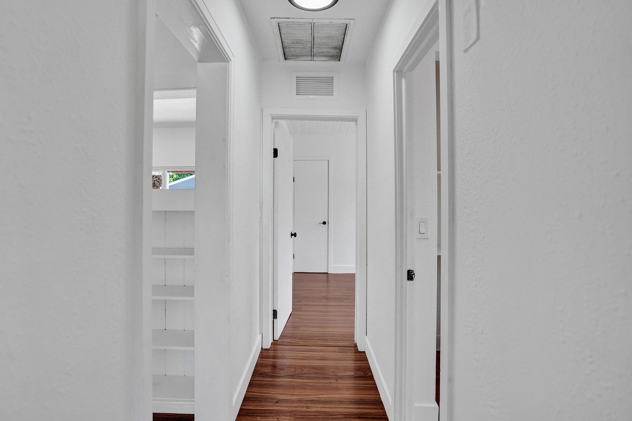 LAKE WORTH TOWN OF - Residential