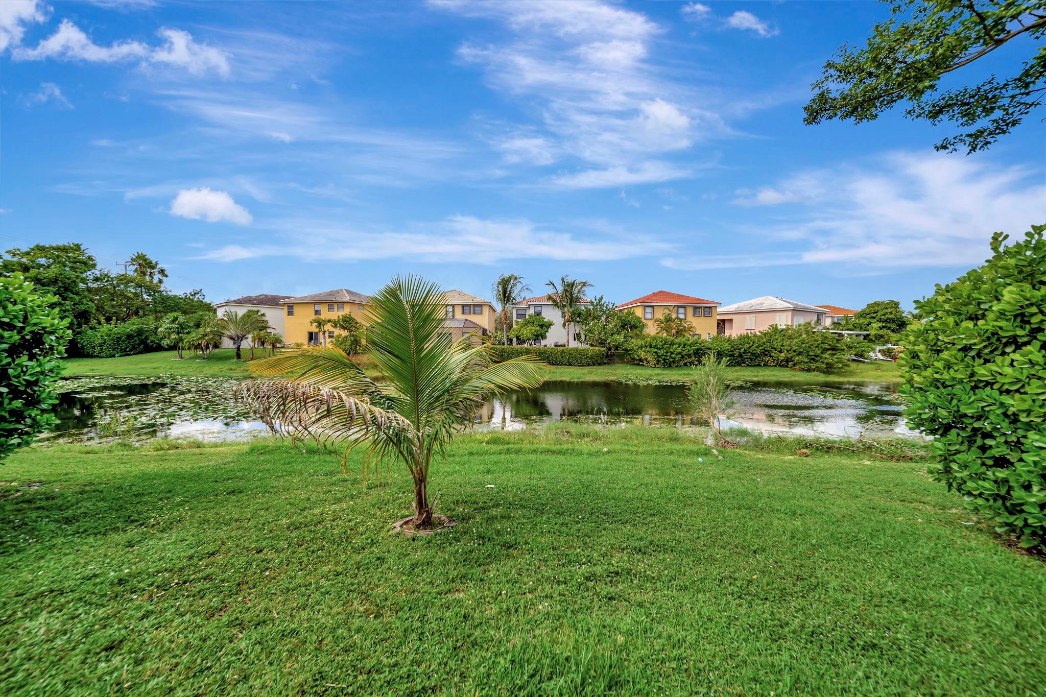 COUNTRY CLUB VILLAGE - Residential