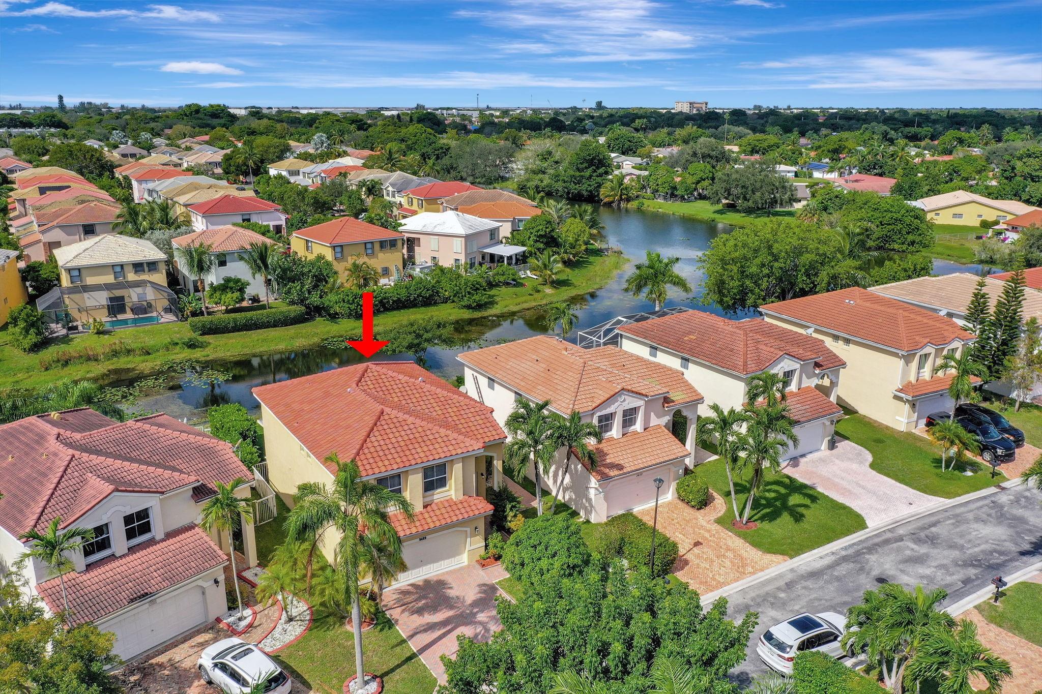 COUNTRY CLUB VILLAGE - Residential